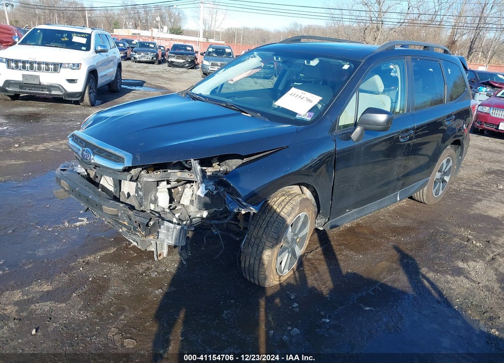 2018 SUBARU FORESTER VIN: JF2SJAGC3JH465761