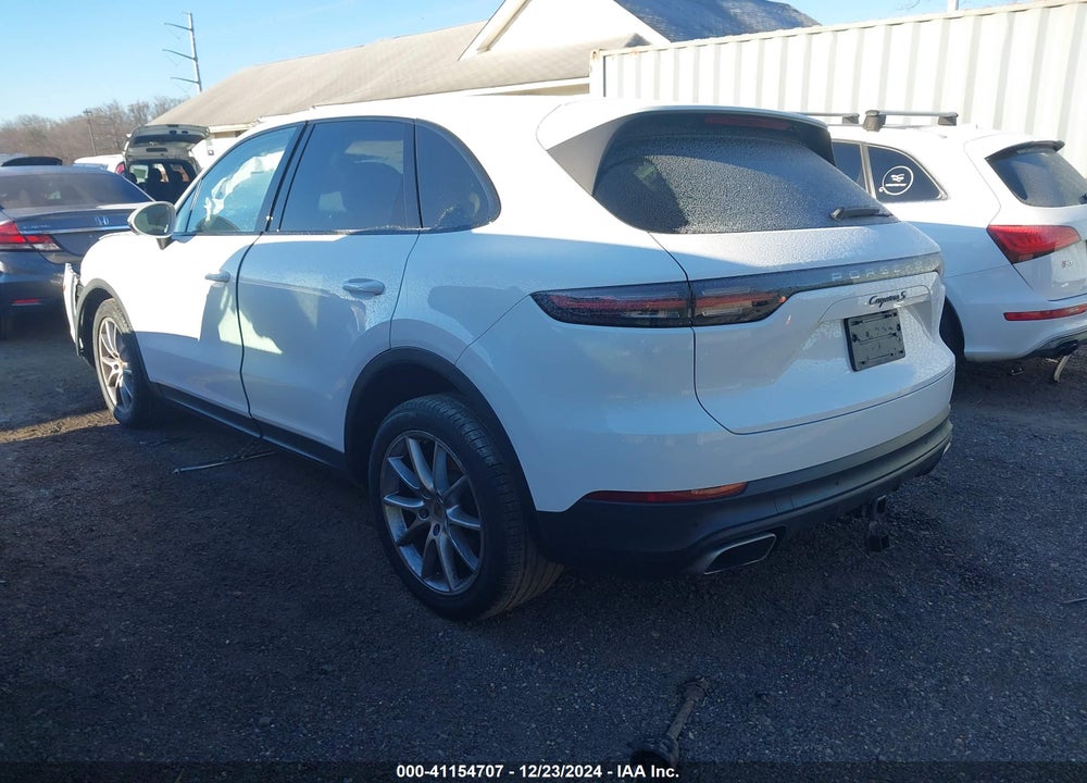 2019 PORSCHE CAYENNE VIN: WP1AA2AY3KDA08427