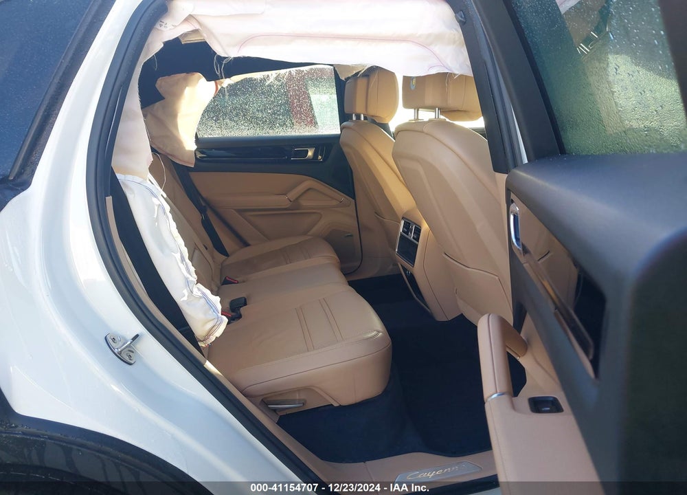 2019 PORSCHE CAYENNE VIN: WP1AA2AY3KDA08427