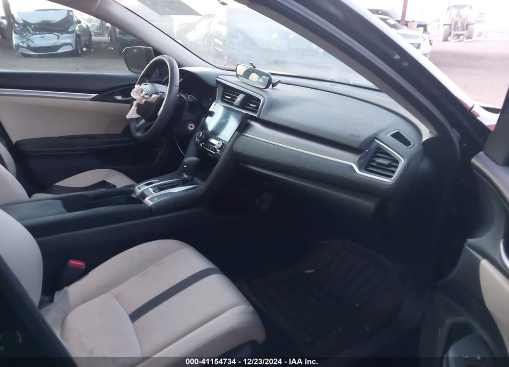 2017 HONDA CIVIC VIN: 19XFC2F56HE055958