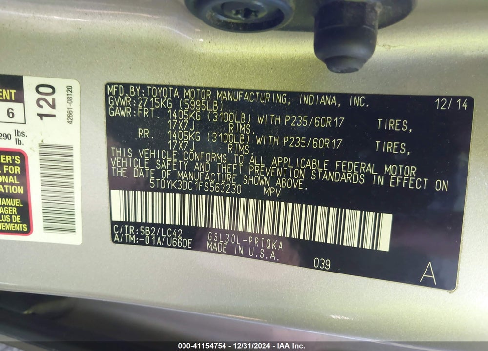 2015 TOYOTA SIENNA XLE 8 PASSENGER VIN: 5TDYK3DC1FS563230
