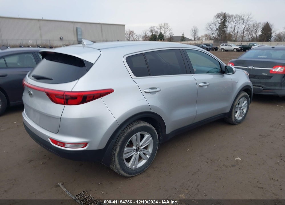 2017 KIA SPORTAGE LX VIN: KNDPMCAC8H7090000