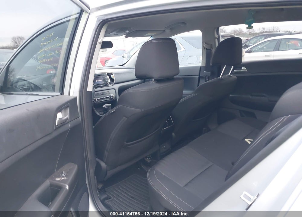 2017 KIA SPORTAGE LX VIN: KNDPMCAC8H7090000