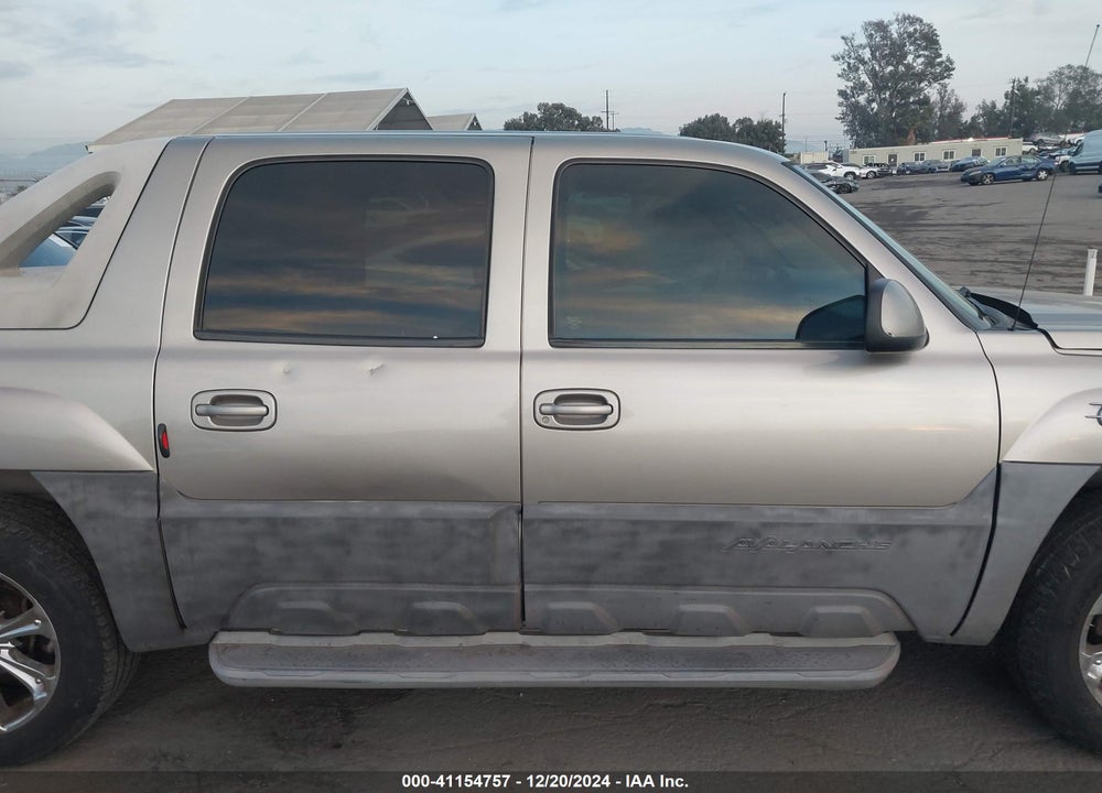 2002 CHEVROLET AVALANCHE 1500 VIN: 3GNEC13T12G304811