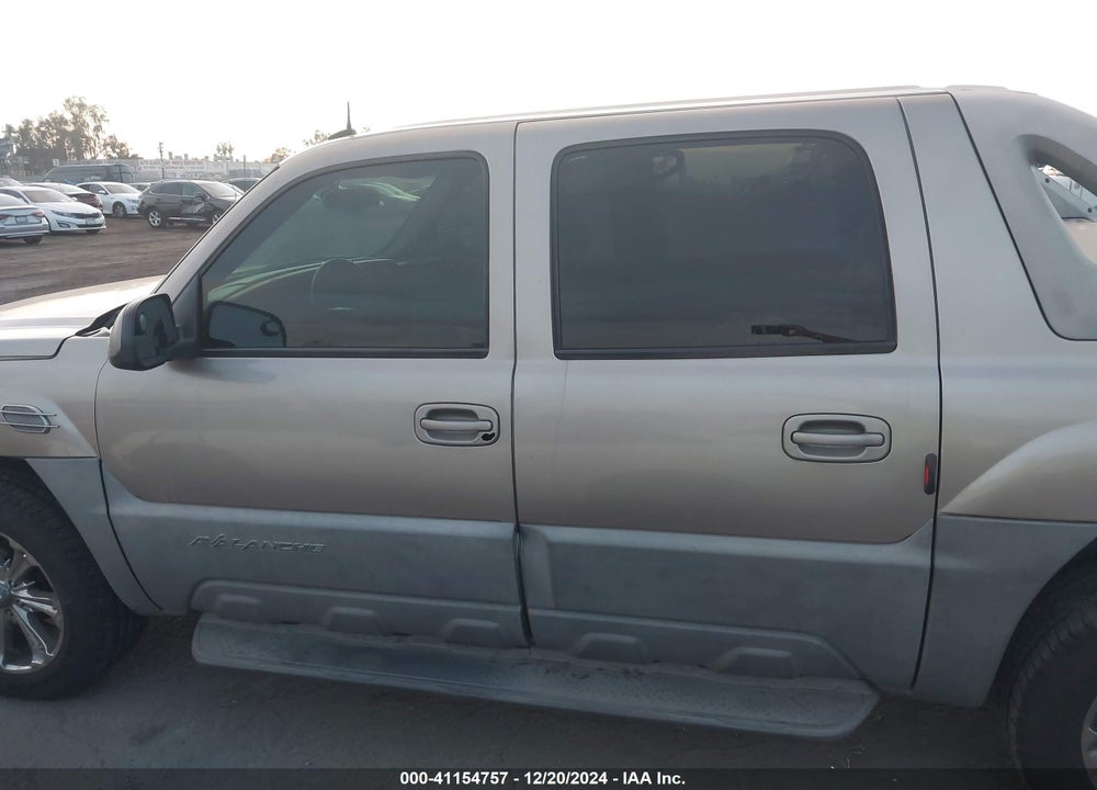 2002 CHEVROLET AVALANCHE 1500 VIN: 3GNEC13T12G304811