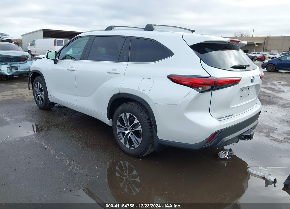 2023 TOYOTA HIGHLANDER HYBRID XLE VIN: 5TDKBRCH2PS585664