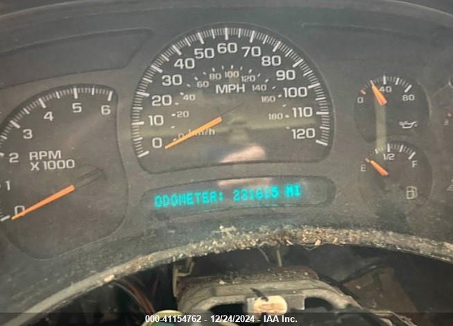 2005 GMC SIERRA 1500 SLE VIN: 2GTEK19B351293334