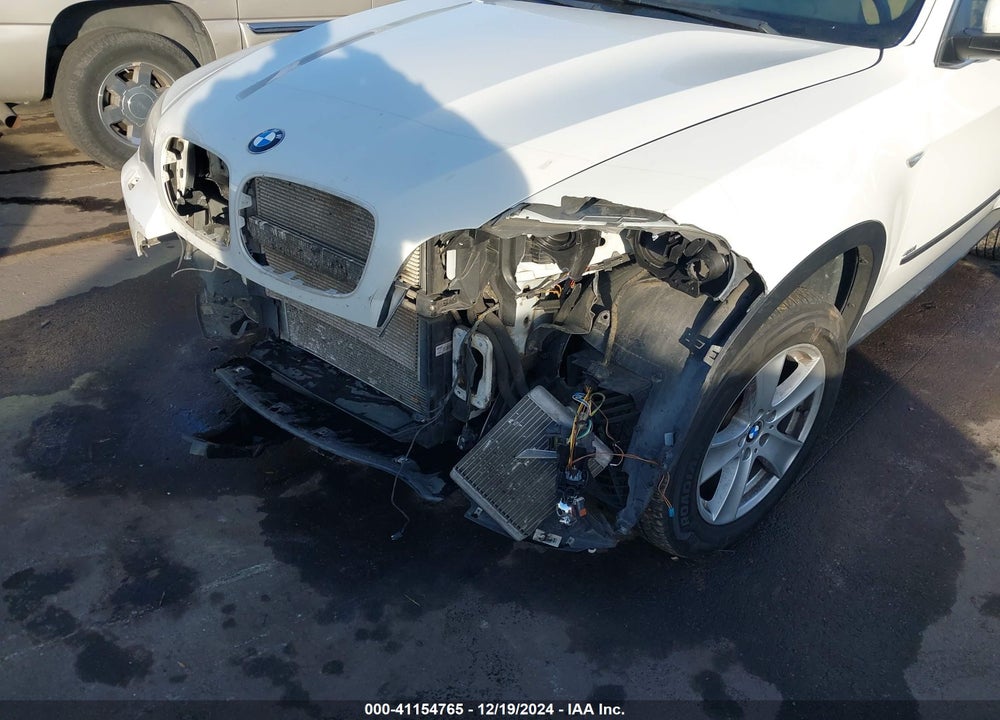 2007 BMW X5 4.8I VIN: 5UXFE83567LZ40067