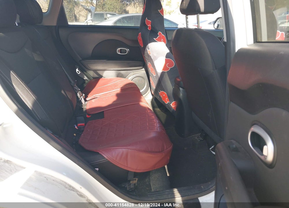 2016 KIA SOUL VIN: KNDJN2A22G7318043