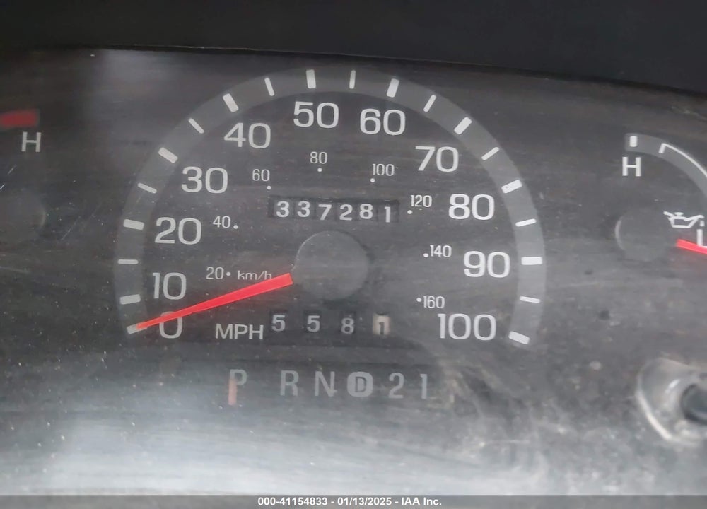 2002 FORD E-350 SUPER DUTY XL/XLT VIN: 1FBSS31L72HB62780