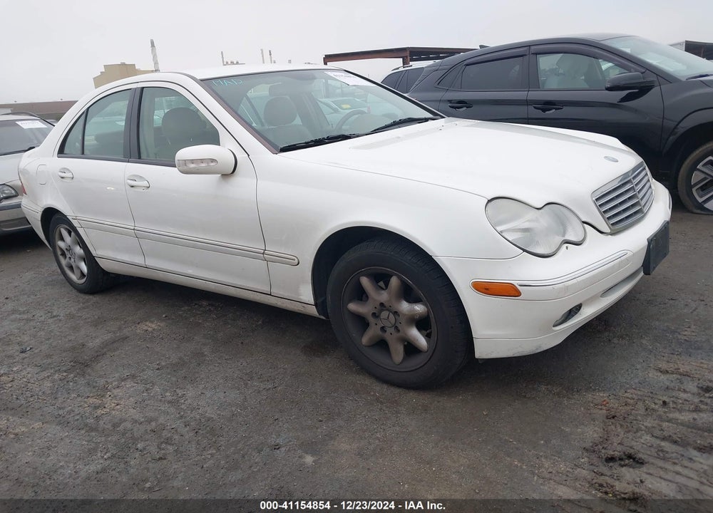 2002 MERCEDES-BENZ C 240 VIN: WDBRF61J62F165968