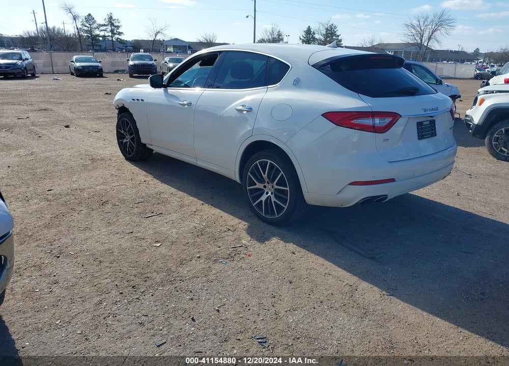 2019 MASERATI LEVANTE VIN: ZN661XUA4KX335161