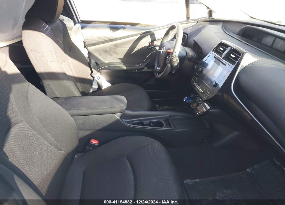 2019 TOYOTA PRIUS LE VIN: JTDKARFU2K3073666