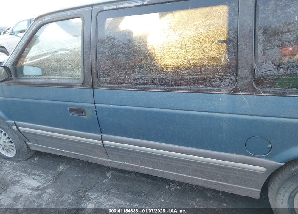 1994 PLYMOUTH GRAND VOYAGER LE VIN: 1P4GH54R6RX113058