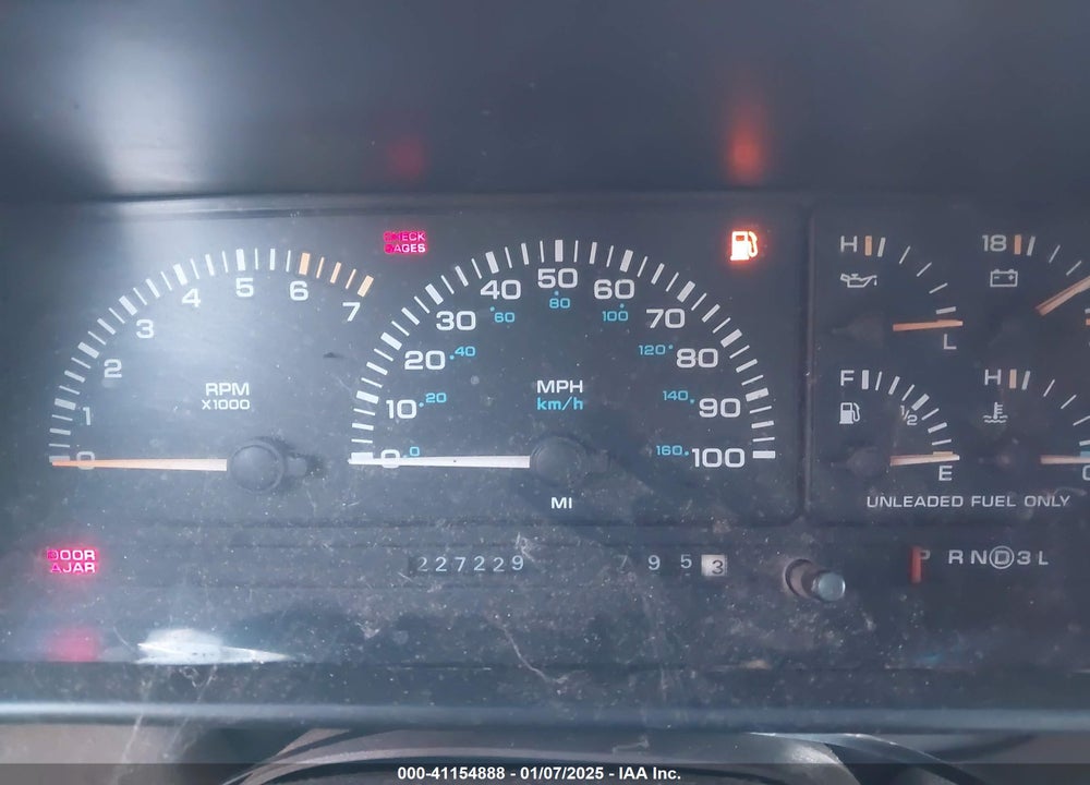 1994 PLYMOUTH GRAND VOYAGER LE VIN: 1P4GH54R6RX113058