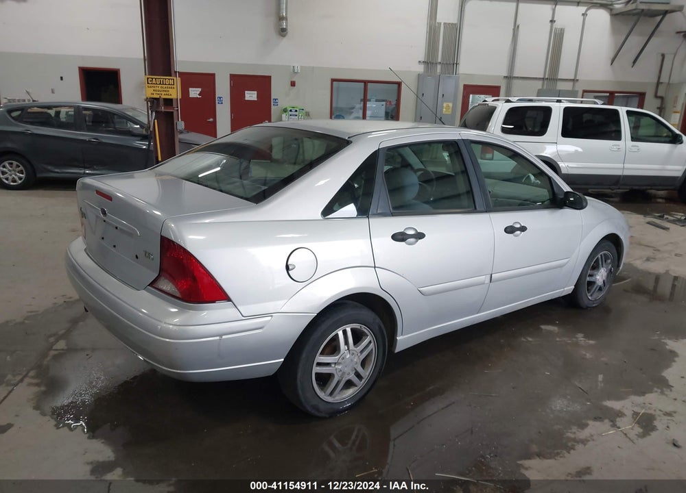 2004 FORD FOCUS ZTS VIN: 1FAFP38Z24W149724