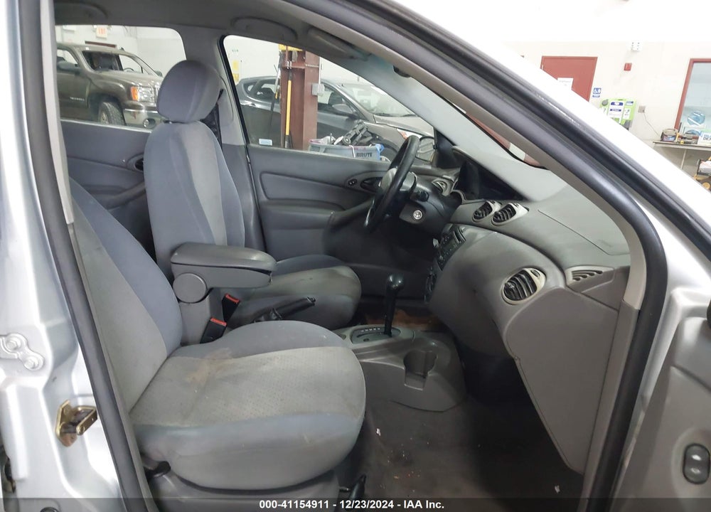 2004 FORD FOCUS ZTS VIN: 1FAFP38Z24W149724