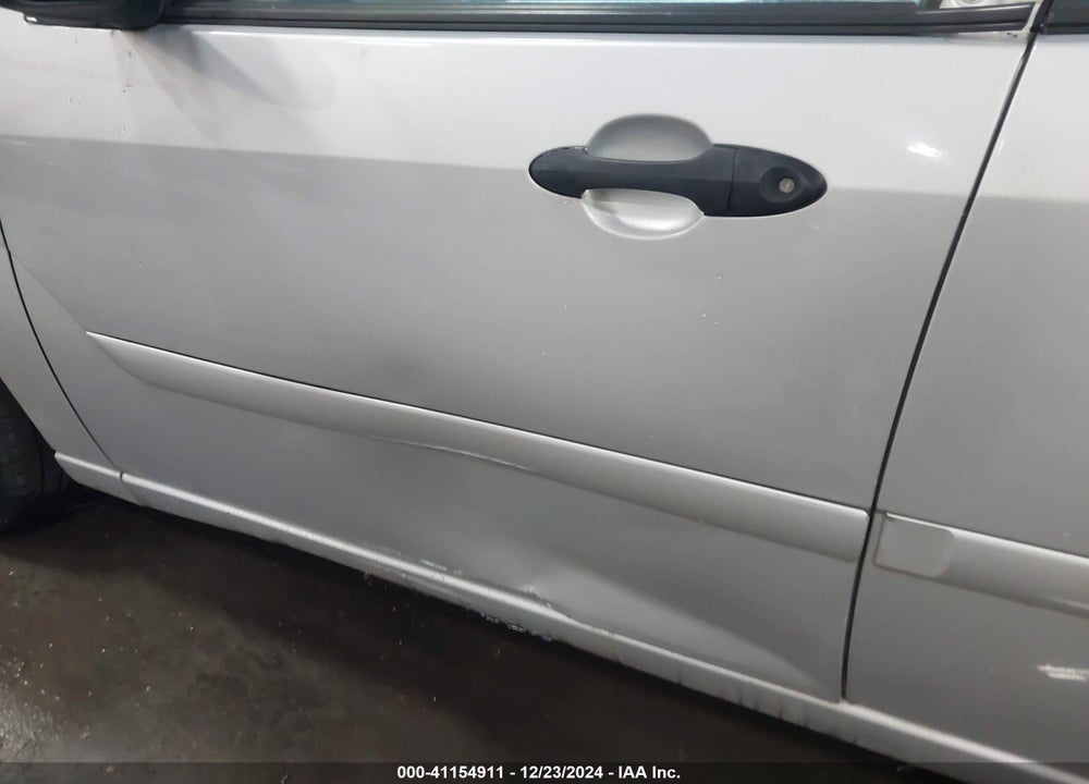 2004 FORD FOCUS ZTS VIN: 1FAFP38Z24W149724