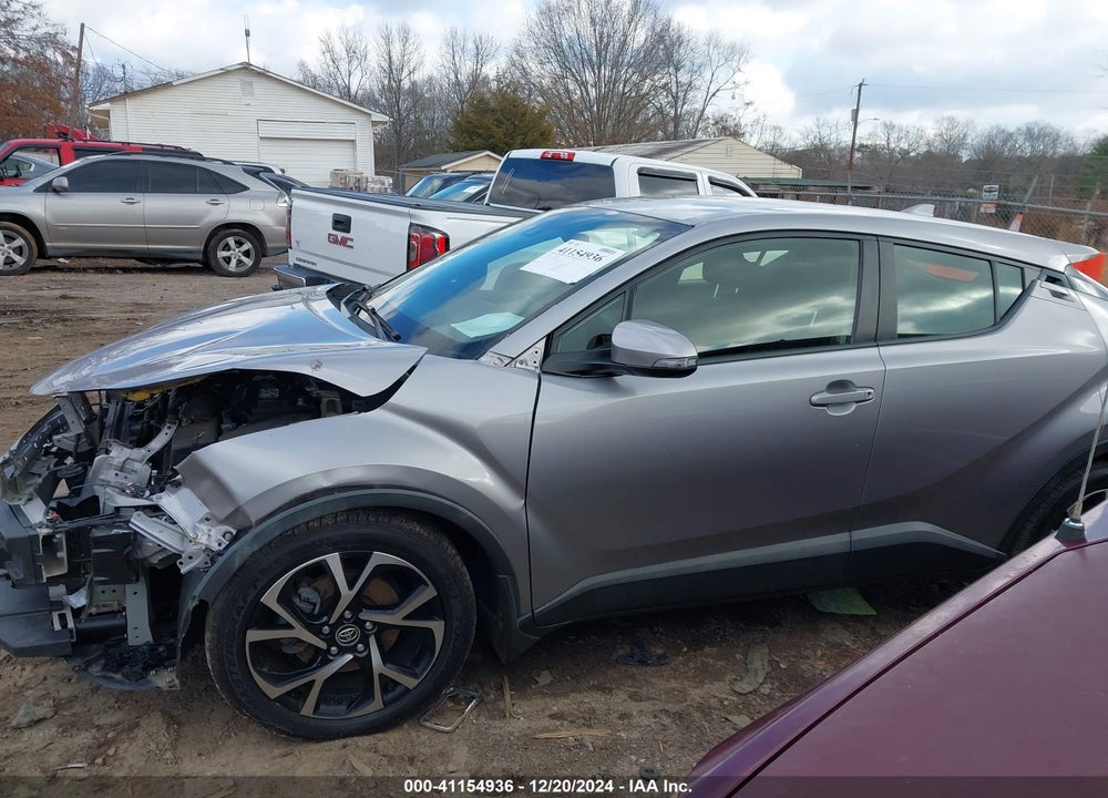 2018 TOYOTA C-HR XLE VIN: JTNKHMBX8J1004615