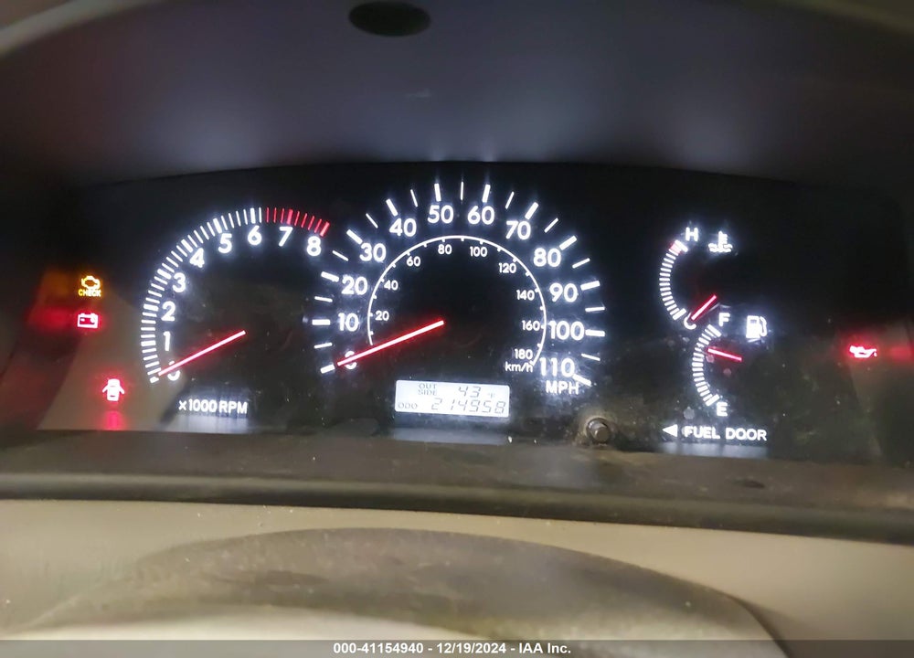 2006 TOYOTA COROLLA LE VIN: 2T1BR32E66C657988