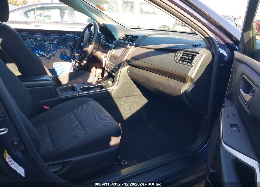 2017 TOYOTA CAMRY LE VIN: 4T1BF1FK8HU768072