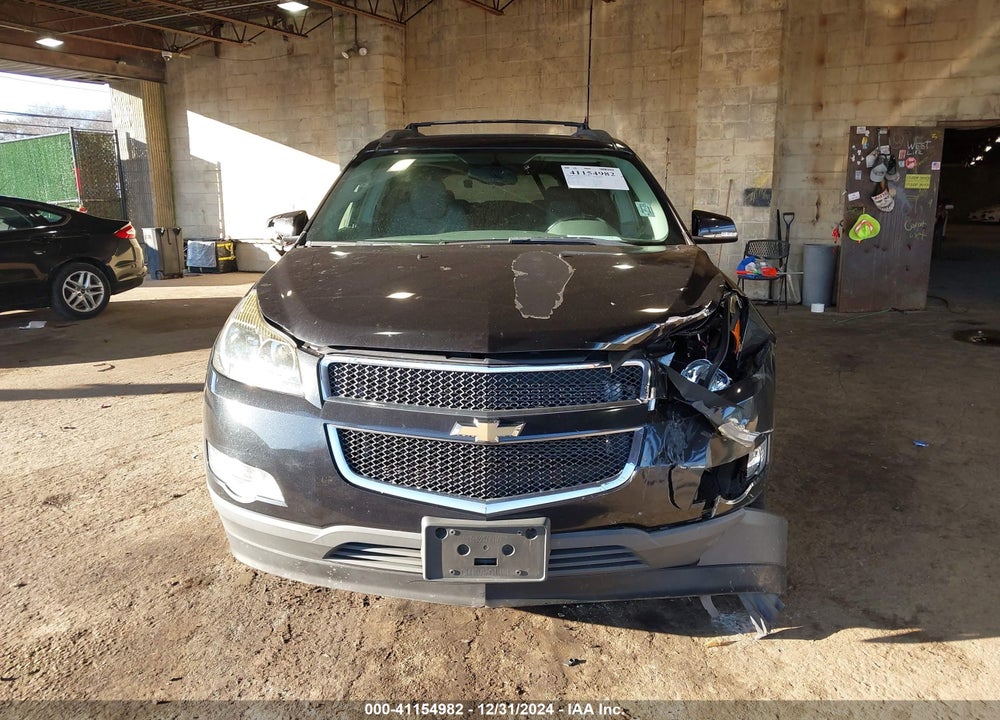 2009 CHEVROLET TRAVERSE VIN: 1GNEV23DX9S121810