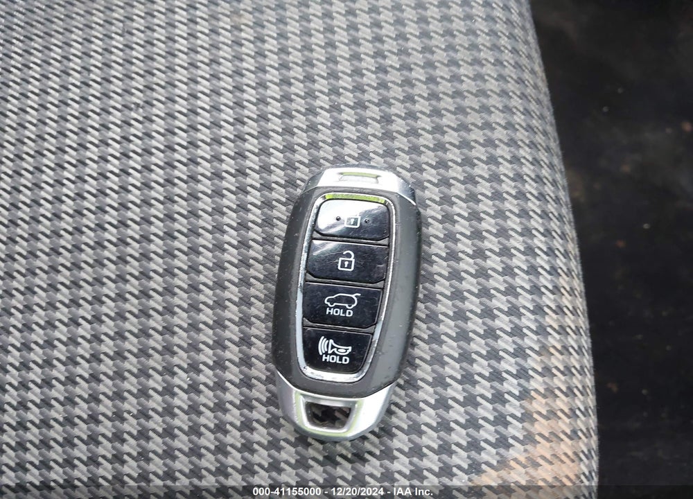 2019 HYUNDAI KONA SEL VIN: KM8K62AA2KU362185