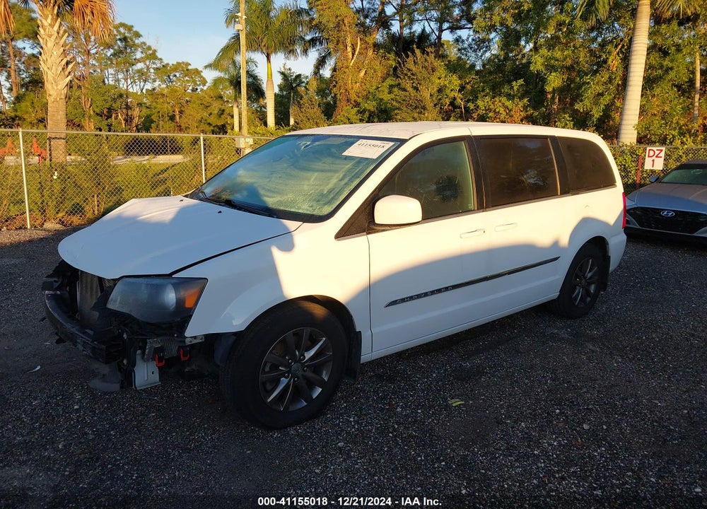 2015 CHRYSLER TOWN & COUNTRY S VIN: 2C4RC1HG9FR646447