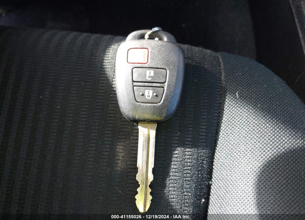 2017 TOYOTA RAV4 LE VIN: 2T3ZFREV9HW335828