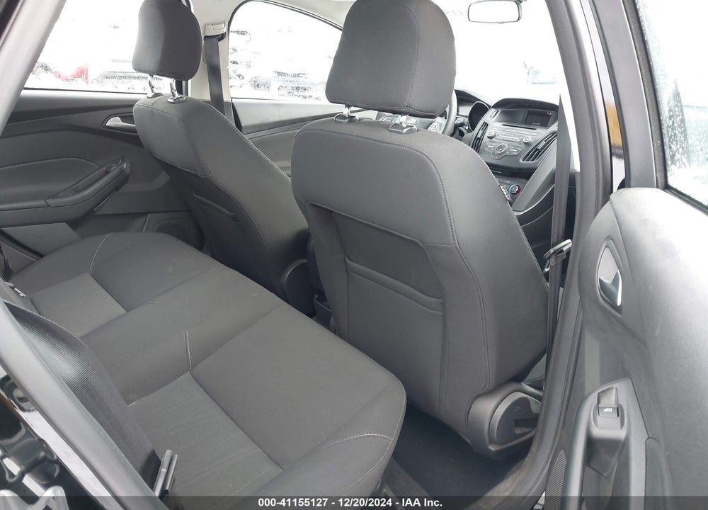 2017 FORD FOCUS VIN: 1FADP3F22HL202992
