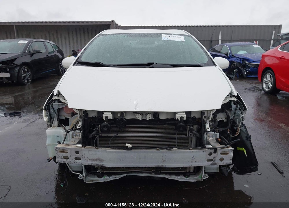 2015 TOYOTA PRIUS TWO VIN: JTDKN3DU7F1879279
