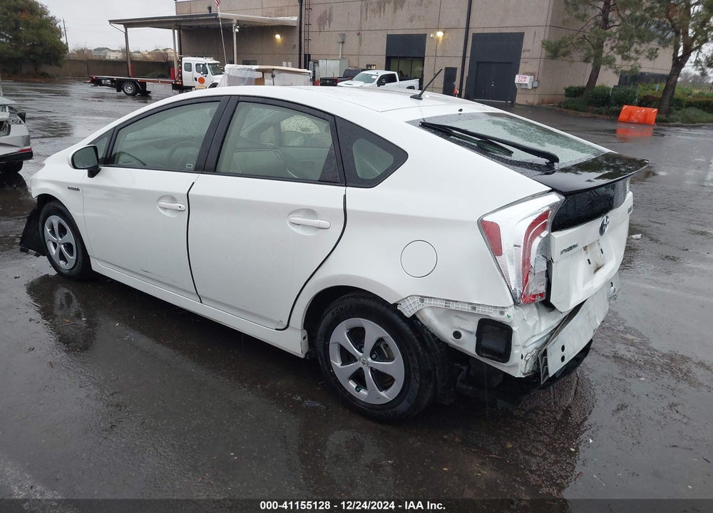 2015 TOYOTA PRIUS TWO VIN: JTDKN3DU7F1879279