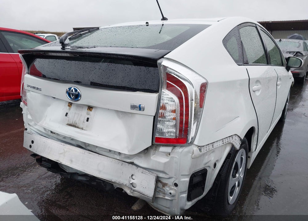 2015 TOYOTA PRIUS TWO VIN: JTDKN3DU7F1879279