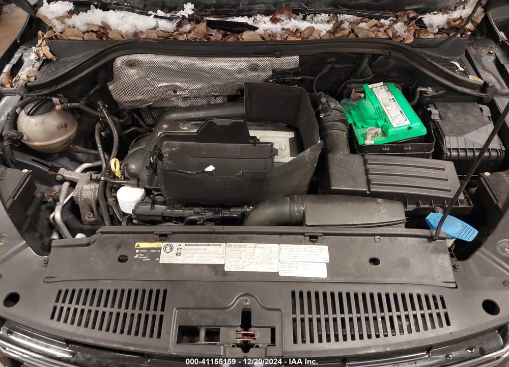 2016 VOLKSWAGEN TIGUAN SE VIN: WVGBV7AX2GW513431