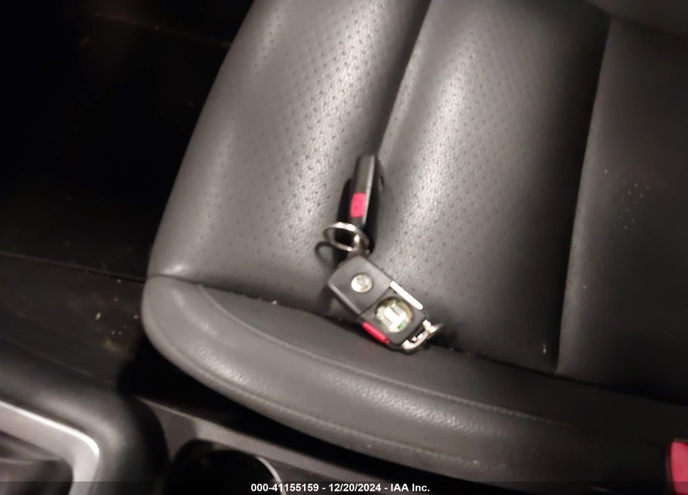 2016 VOLKSWAGEN TIGUAN SE VIN: WVGBV7AX2GW513431