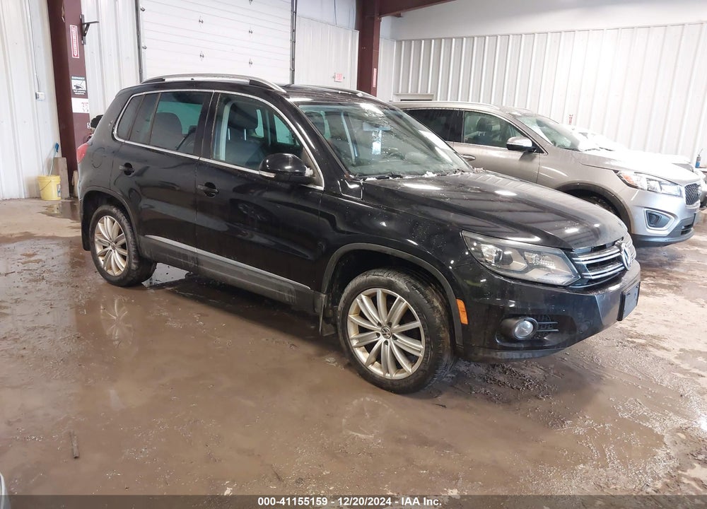 2016 VOLKSWAGEN TIGUAN SE VIN: WVGBV7AX2GW513431