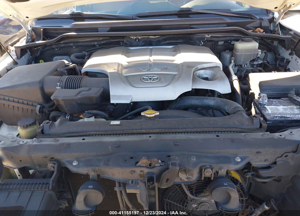 2016 TOYOTA LAND CRUISER V8 VIN: JTMCY7AJ1G4038748