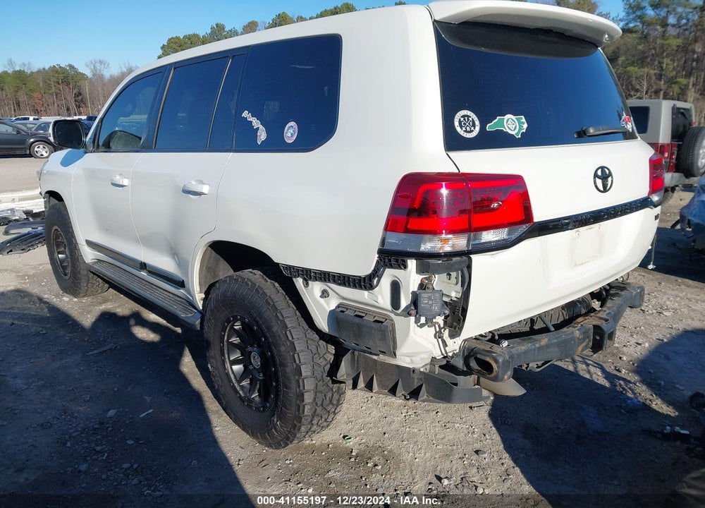 2016 TOYOTA LAND CRUISER V8 VIN: JTMCY7AJ1G4038748