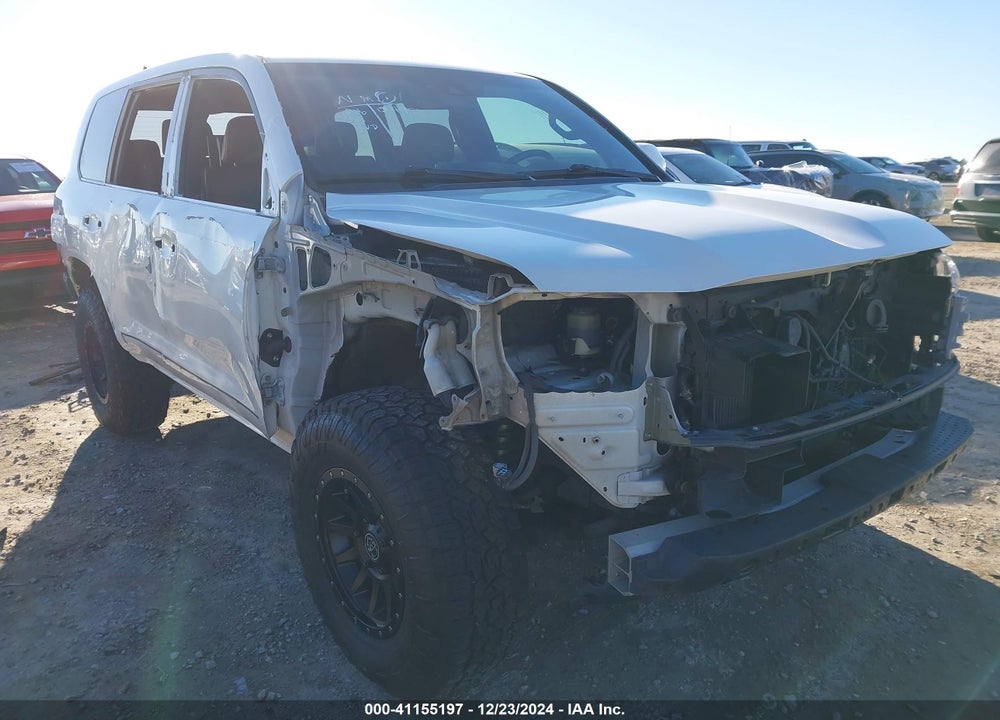 2016 TOYOTA LAND CRUISER V8 VIN: JTMCY7AJ1G4038748
