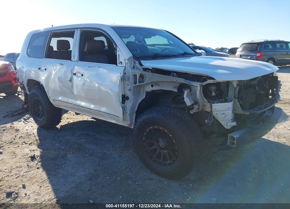 2016 TOYOTA LAND CRUISER V8 VIN: JTMCY7AJ1G4038748