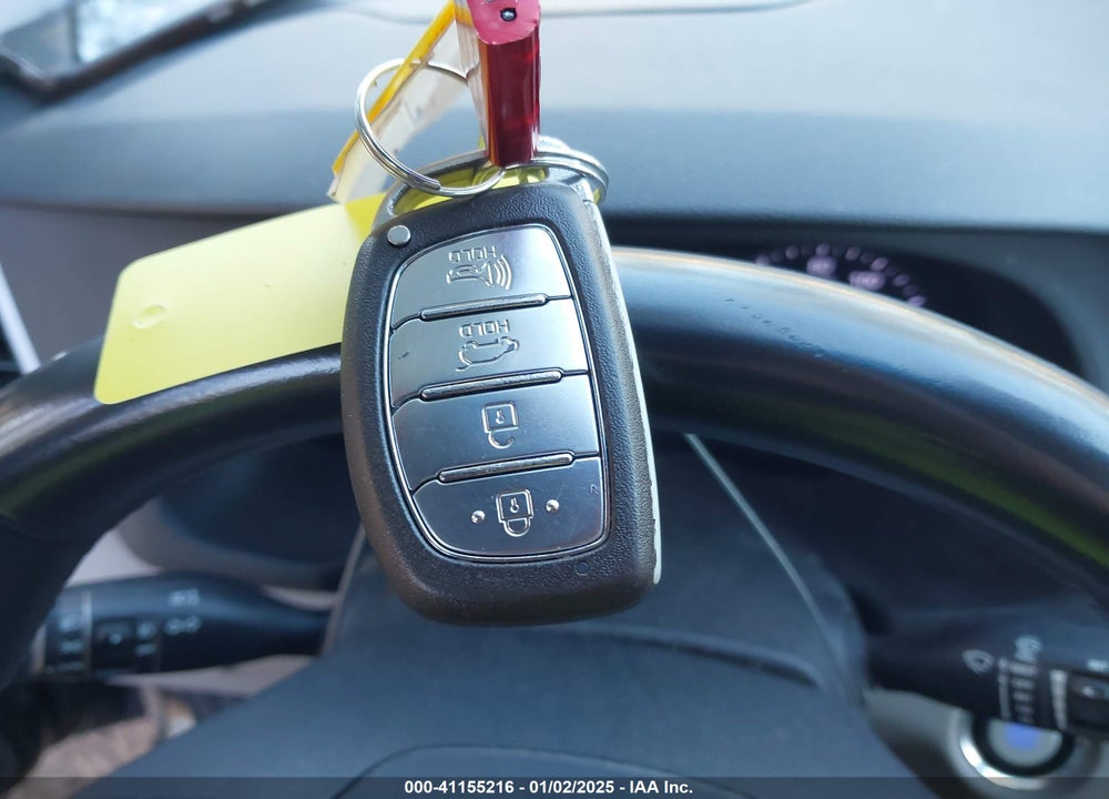 2018 HYUNDAI TUCSON VALUE VIN: KM8J33A24JU689673