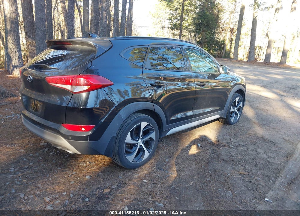 2018 HYUNDAI TUCSON VALUE VIN: KM8J33A24JU689673