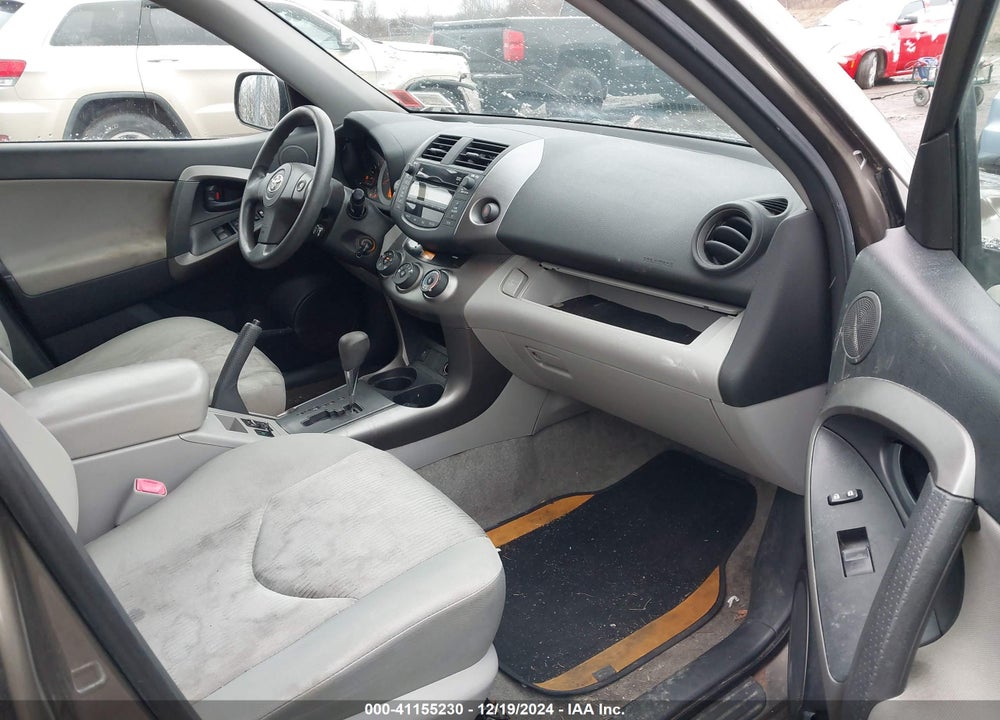 2010 TOYOTA RAV4 VIN: JTMBF4DV3A5029730