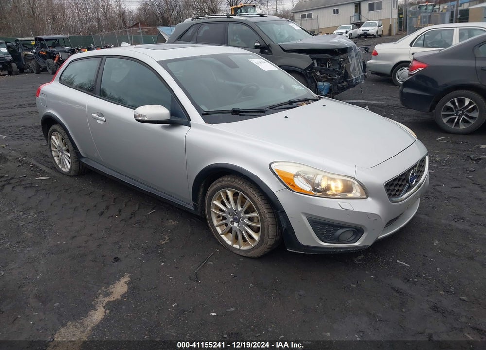 2011 VOLVO C30 T5/T5 R-DESIGN VIN: YV1672MK2B2198188