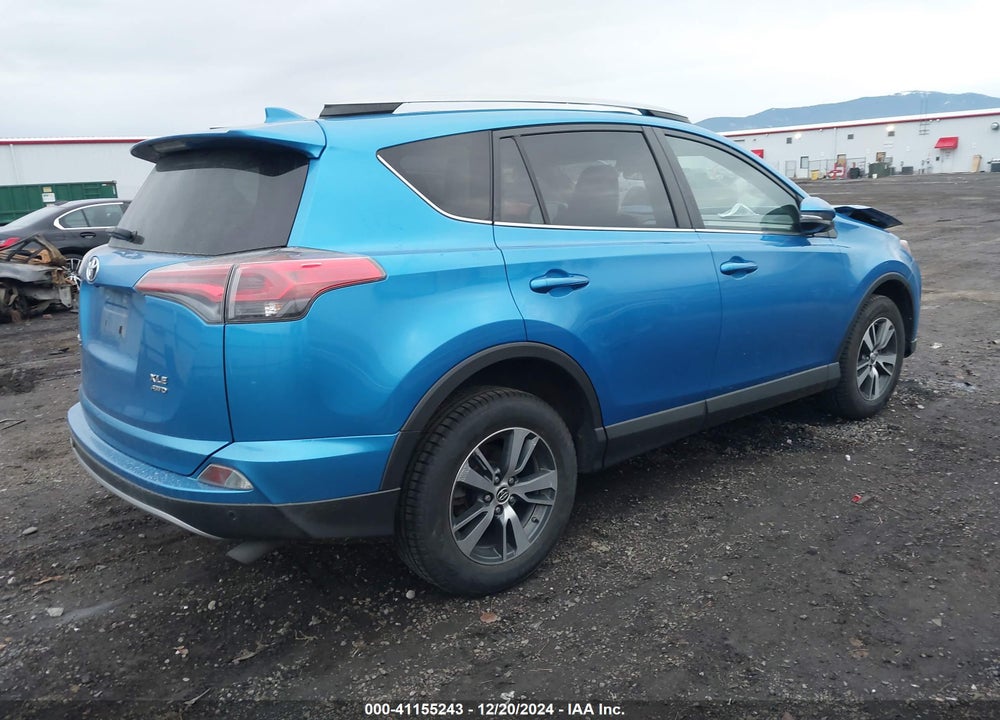2017 TOYOTA RAV4 XLE VIN: JTMRFREV2HD198454