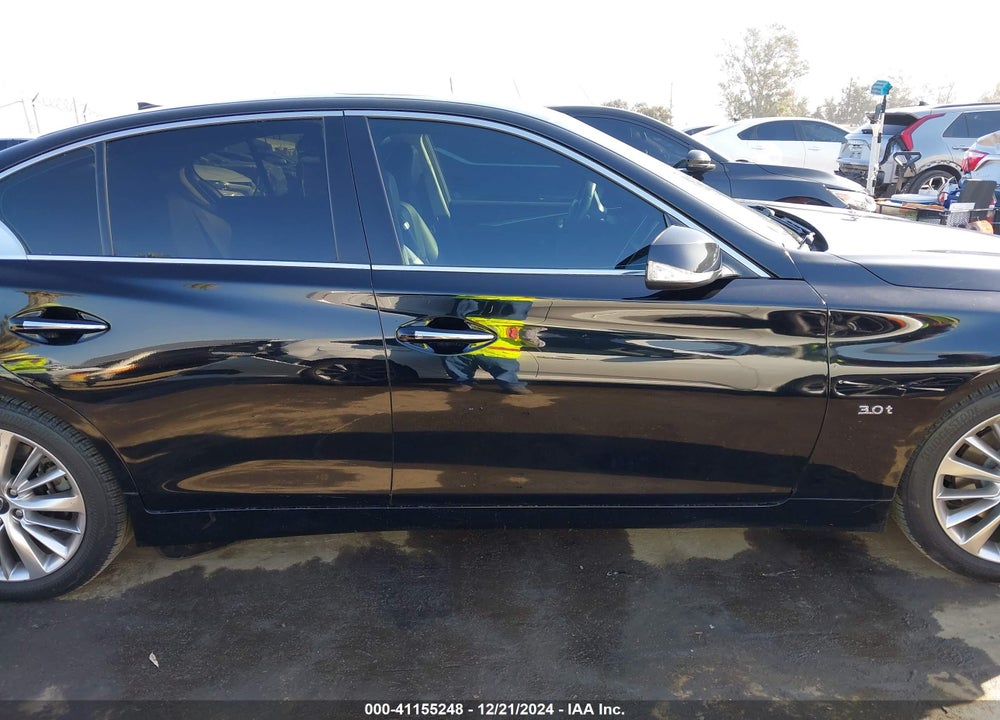 2019 INFINITI Q50 3.0T LUXE VIN: JN1EV7AP8KM519775