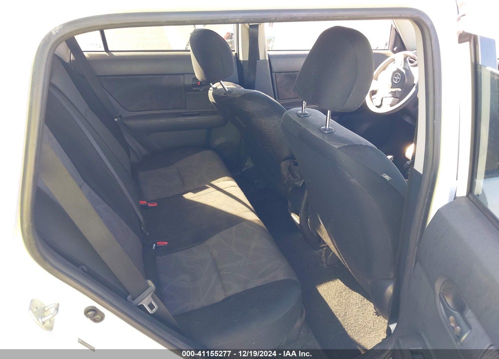 2013 SCION XB VIN: JTLZE4FE4DJ043389
