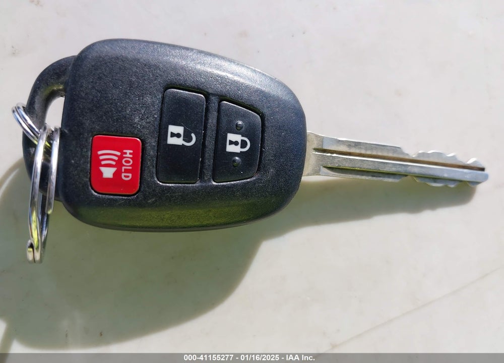 2013 SCION XB VIN: JTLZE4FE4DJ043389