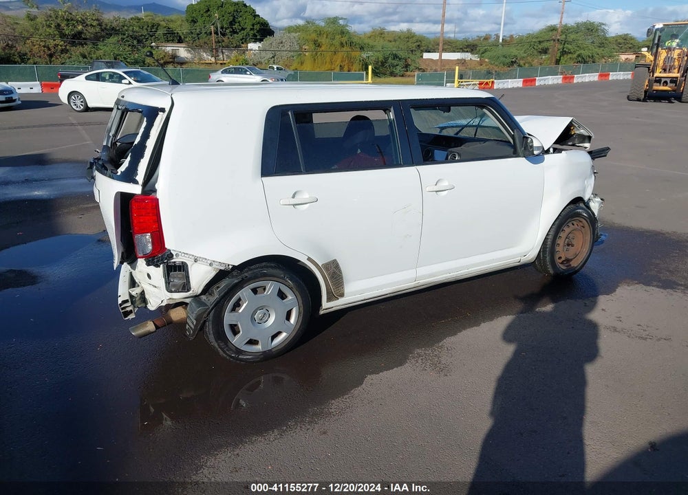 2013 SCION XB VIN: JTLZE4FE4DJ043389