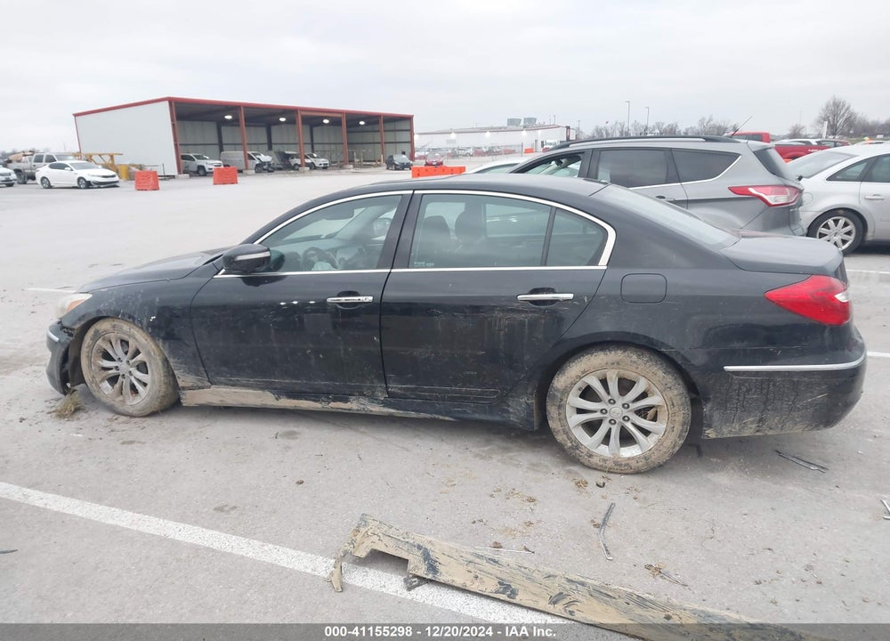 2012 HYUNDAI GENESIS VIN: KMHGC4DD6CU181320